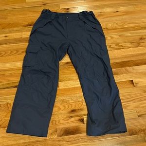 Men’s North Face snow pants